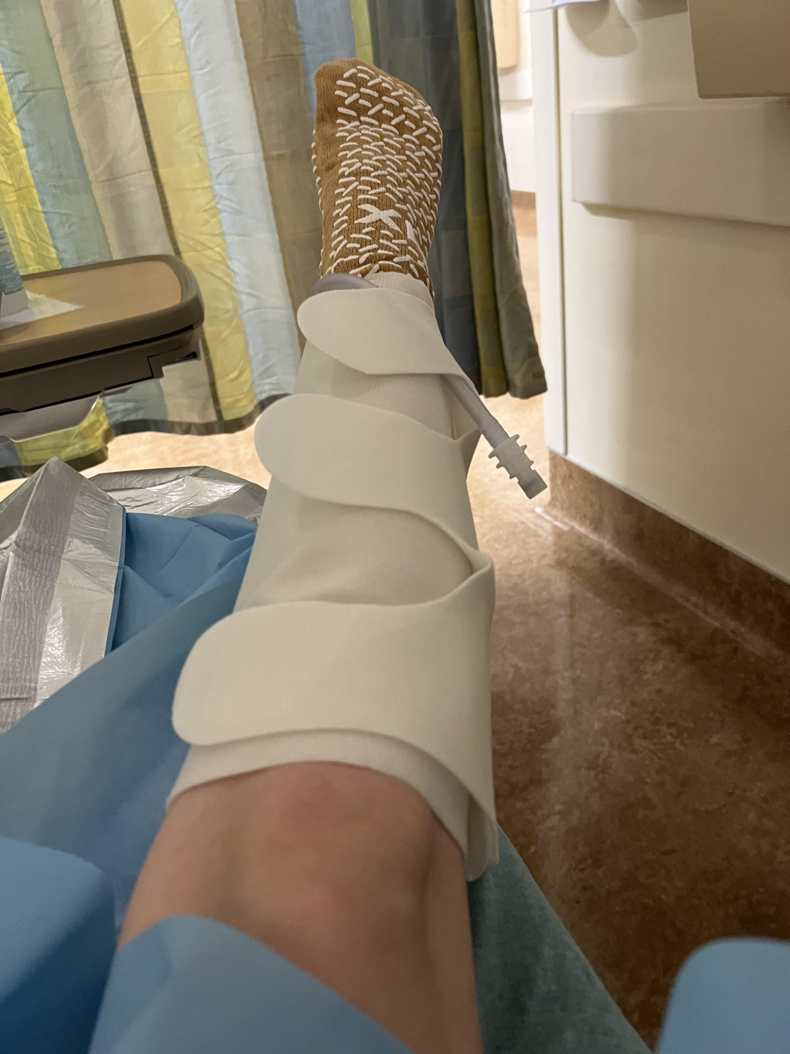 Leg massagers keep your legs from getting blood clots during surgery